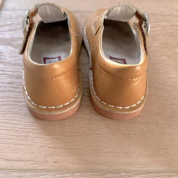 L’Amour girls Mary Jane shoes size 7