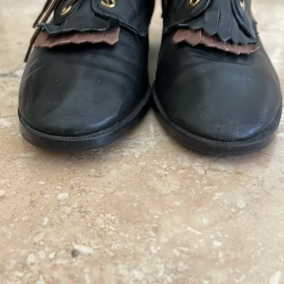 Laredo Performair Black and Brown Lace up Women's Boots