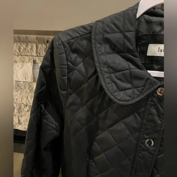 Laundry by Design size Medium light jacket