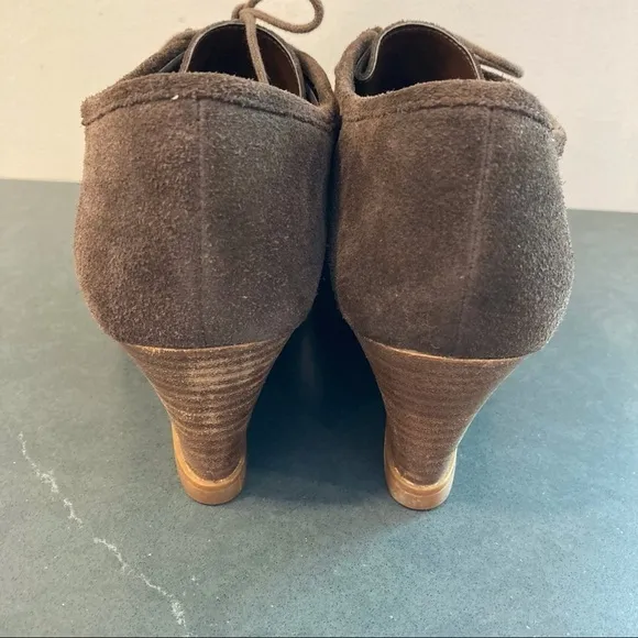 Lauren Ralph Lauren sz 10 Denver brown suede wedge booties chukka