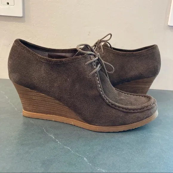 Lauren Ralph Lauren sz 10 Denver brown suede wedge booties chukka
