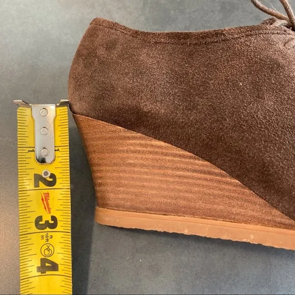 Lauren Ralph Lauren sz 10 Denver brown suede wedge booties chukka