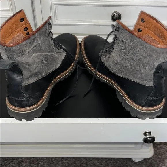Leather Men's Black and Gray Lace-Up Boots