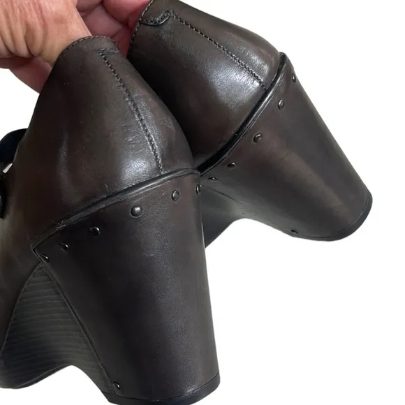 Like New Dansko Leather Fanny Mary Jane Wedges Brown Size 10.5 - 11