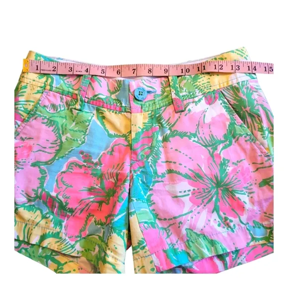 Lilly Pulitzer Callahan 5&quot; Big Flirt Shorts Hibiscus Print Cotton Shorts Multi