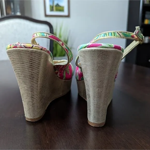 Lilly Pulitzer Ginger Spike the Punch Gold Wrap Wedges
