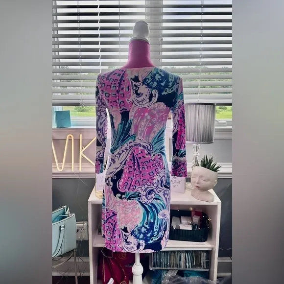 LILLY PULITZER SOPHIE DRESS IN ALL THAT SHE WANTS - EUC