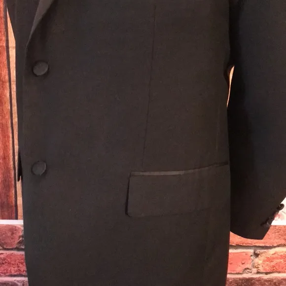 Lineage Tuxedo Coat