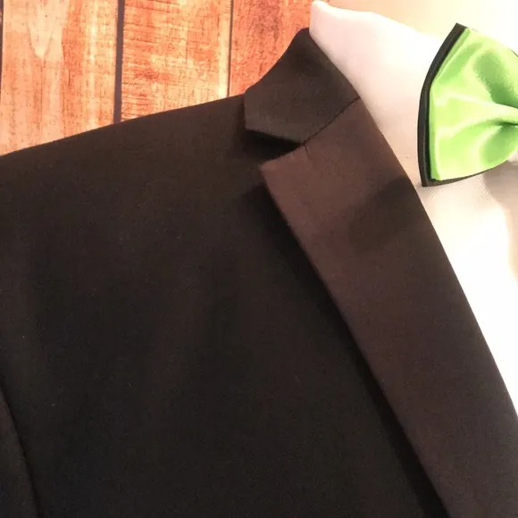 Lineage Tuxedo Coat