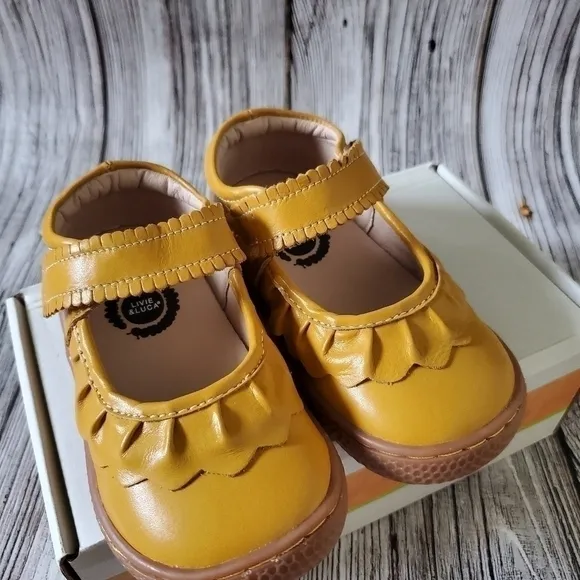 Livie and Luca Ruche Mary Jane Shoes Butterscotch NIB