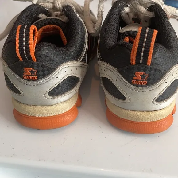 Lot 2 starter athletic shoes sneakers toddler size 7 Jack black orange white