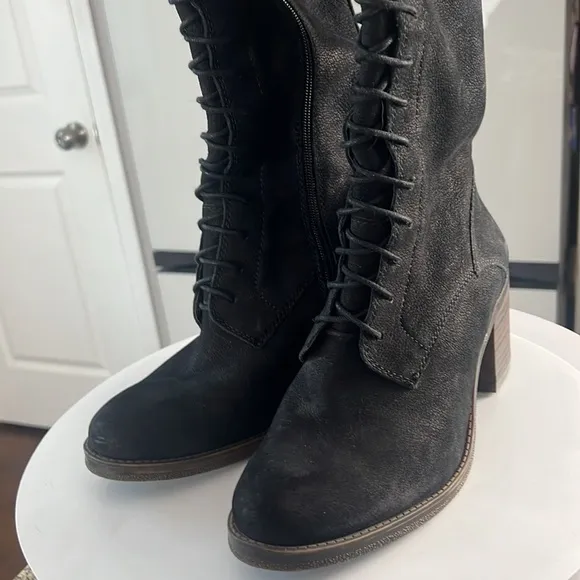 LUCKY BRAND Black Suede Zip Up Over The Knee Lace Up Riddick Boots Size 10 new