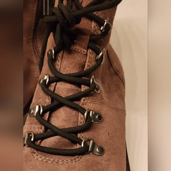 Lucky Brand Dareek leather combat boots in Falcon gray size 9