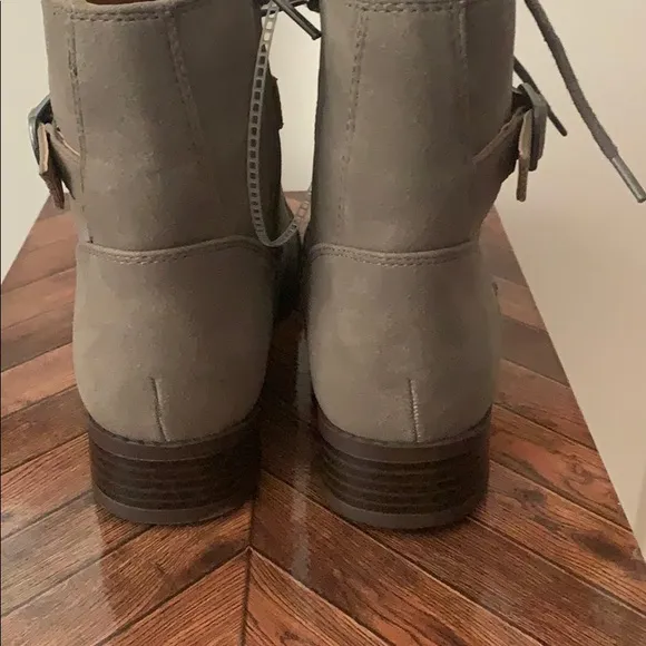 Lucky Brand Winde Taupe Combat Boots - New