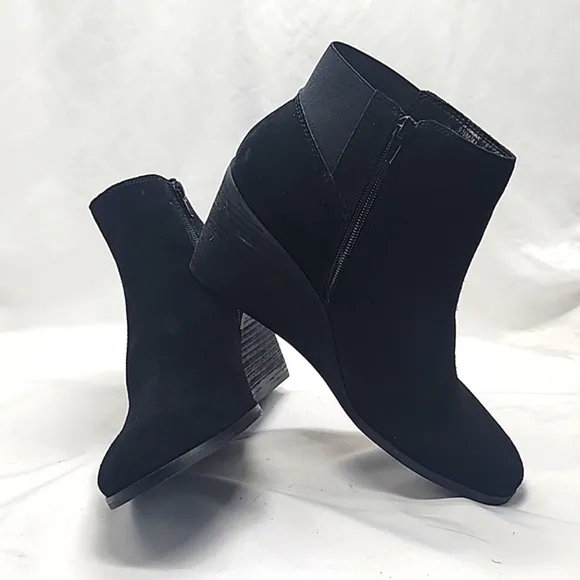 LUCKY BRAND ZORLINA🚨NEW🚨LEATHER/SUEDE STACKED HEELED/WEDGES/LADIES 9.5🐞NWOB🐞