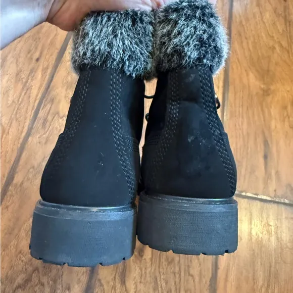 Lugz Convoy black boots women’s 6.5 faux suede &amp; fur lace up combat winter nice!