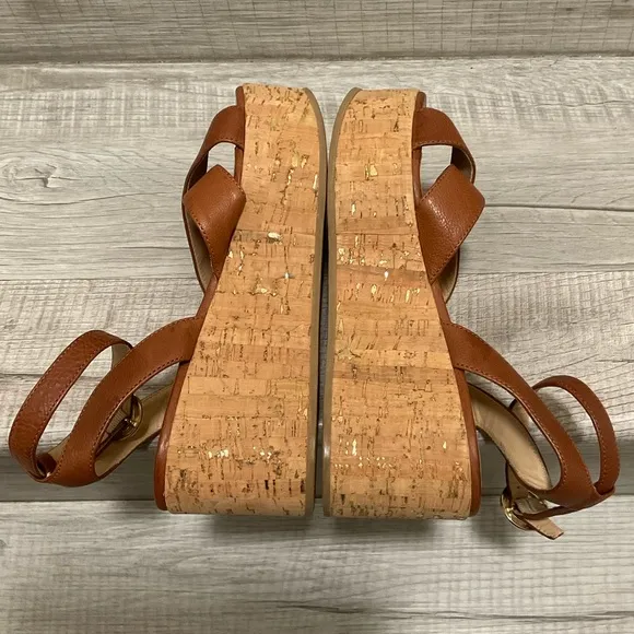M. Gemi chestnut platform wedge size 6