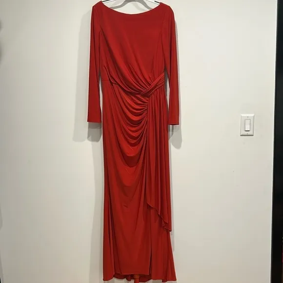 Mac Duggal Women's 12 Ruched Long Sleeve Boat Neck Gown dress conservative red