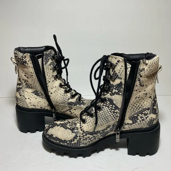 Madden Girl Dillan SnakeSkin Combat Moto Boots Lug Sole Animal Print Size 7
