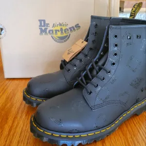 Made in Asia Doc Marten Boots