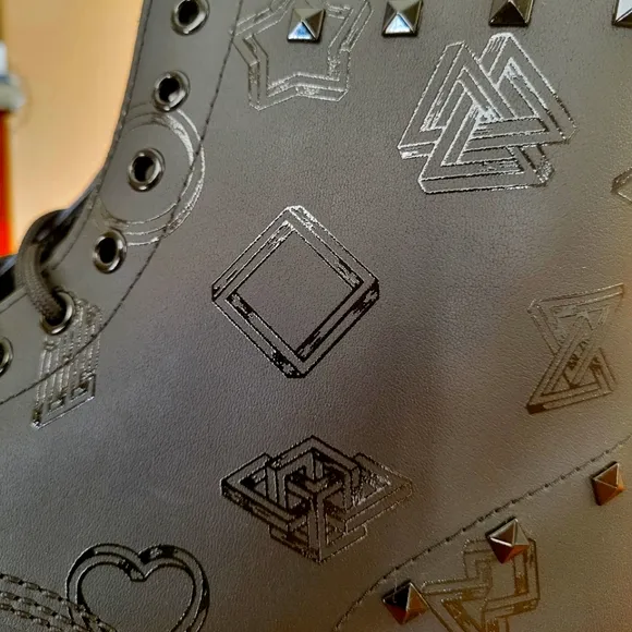 Made in Asia Doc Marten Boots