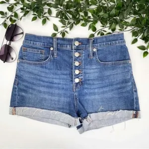 Madewell High-Rise Denim Shorts in Derby Wash Button-Front size 26 style K5970
