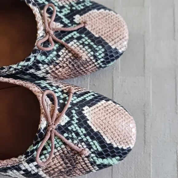 Madewell The Adelle Flats in Snake Embossed Leather