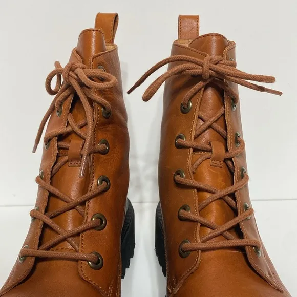 Madewell The Rayna Lace Up Leather Boots