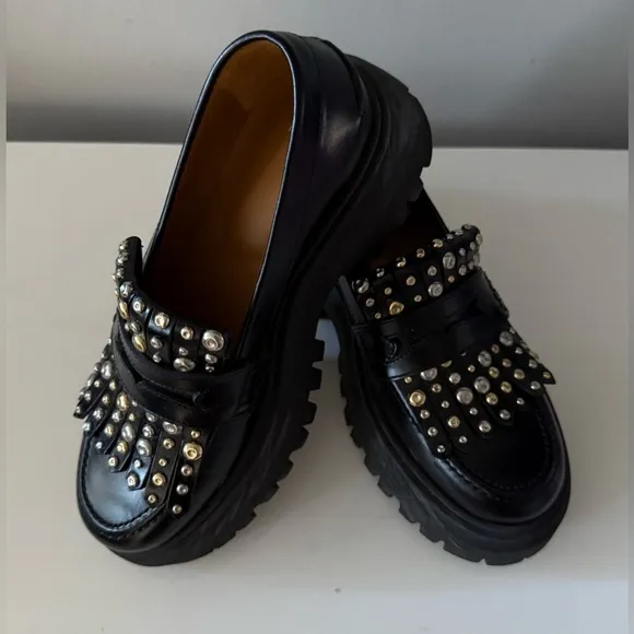 Maje Platform moccasins with studs, pre-owned, size 38
