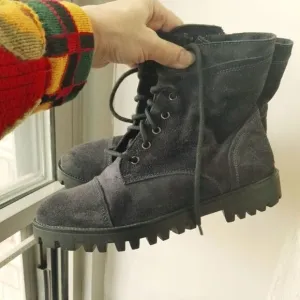 Manas gray suede lace-up combat  boots sz 8.5/9