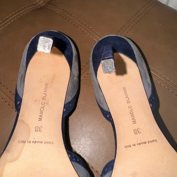 Manolo Blahnik Blue and Gray Elegant Heels
