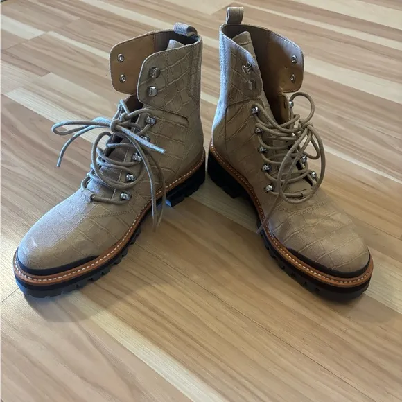 Marc Fisher Izzie Snake Embossed Combat Boots Suede Light Natural size 7 NEW