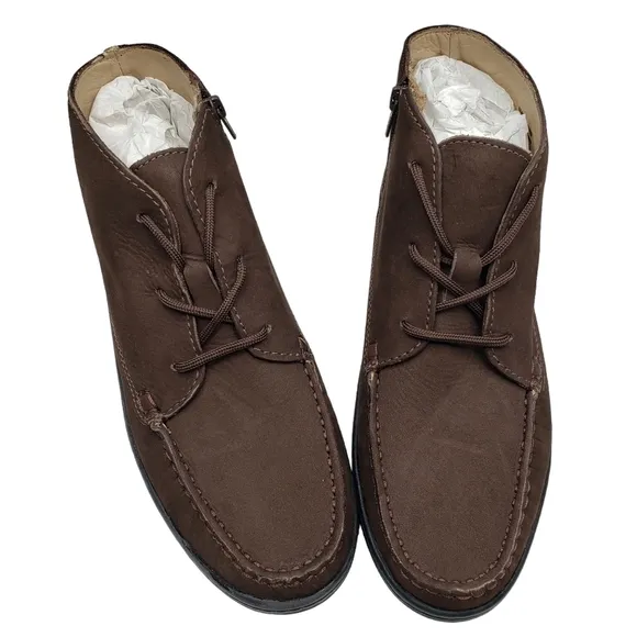 Marc Joseph | NIB West Houston Bootie Brown Nobuck Lace Up Leather Boots Boy 5.5
