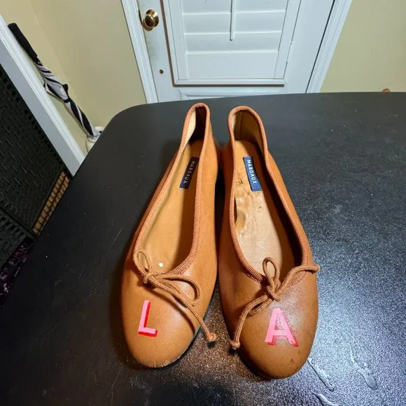 margaux EUR 37 US 7 tan demi saddle nappa round toe flats