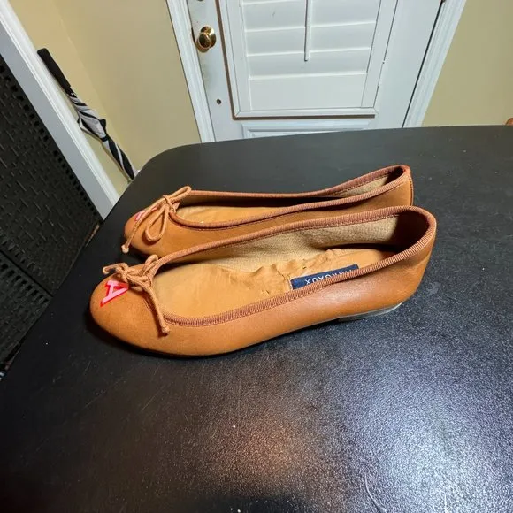 margaux EUR 37 US 7 tan demi saddle nappa round toe flats