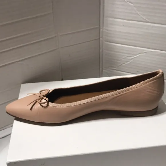 Margaux handmade pointy toe flats. EUC