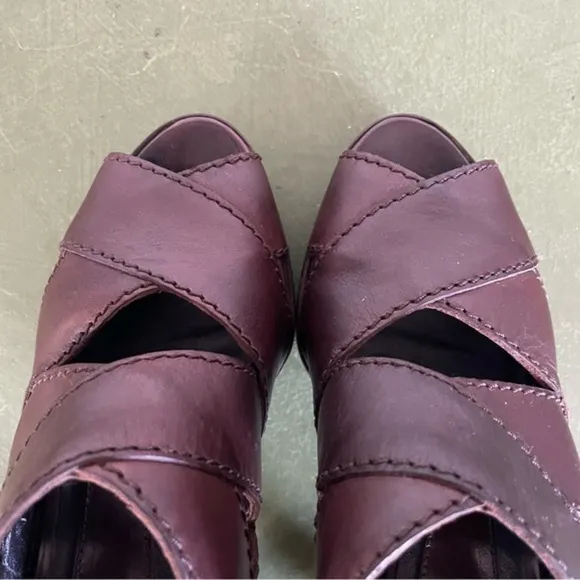 Marni Crossover Peep Toe Heel Sandals/Heels in Dark Brown Leather *Italy*