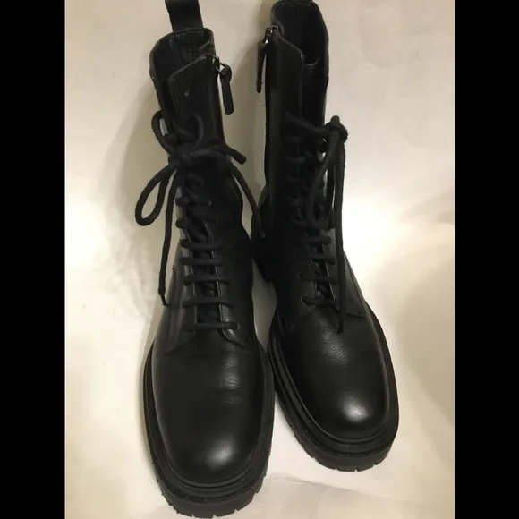 MASSIMO DUTTI  Lace-up Leather Ankle Boots