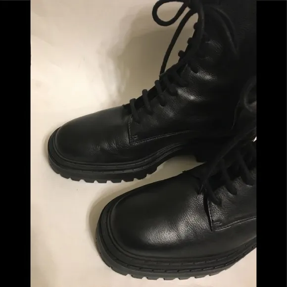 MASSIMO DUTTI  Lace-up Leather Ankle Boots