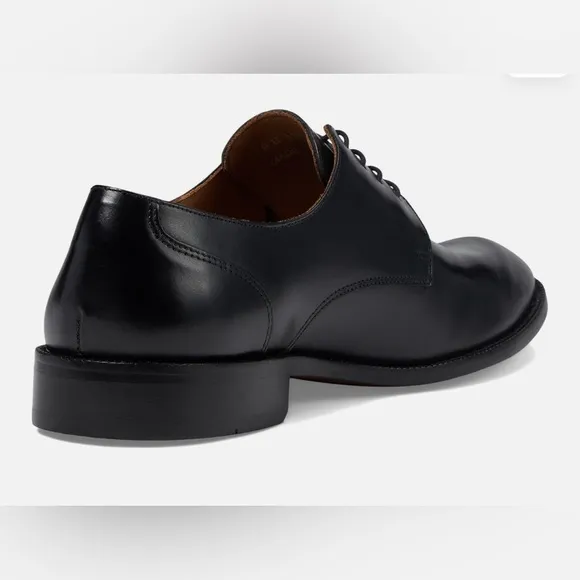 Massimo Matteo Black  4-Eye Blucher Classic 24 Man’s Oxford      7.5M        NIB