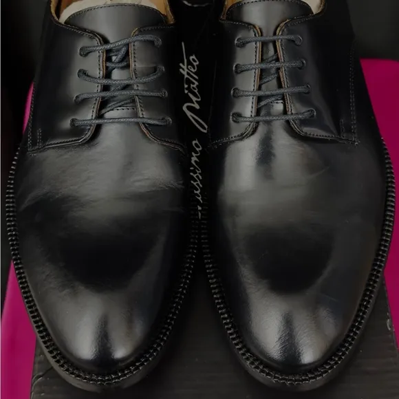 Massimo Matteo Black  4-Eye Blucher Classic 24 Man’s Oxford      7.5M        NIB