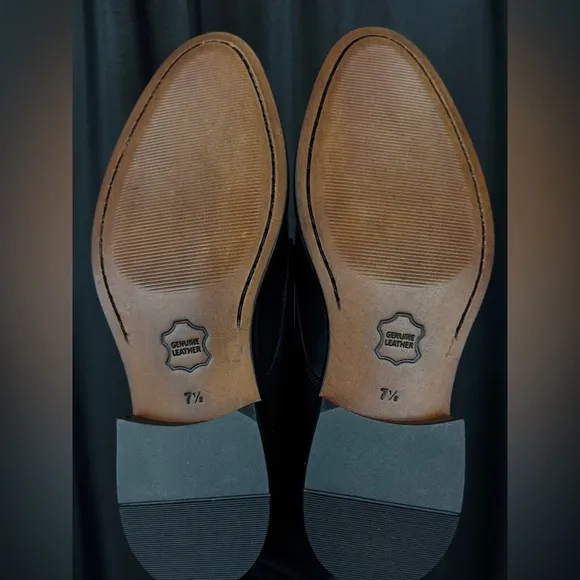 Massimo Matteo Black  4-Eye Blucher Classic 24 Man’s Oxford      7.5M        NIB
