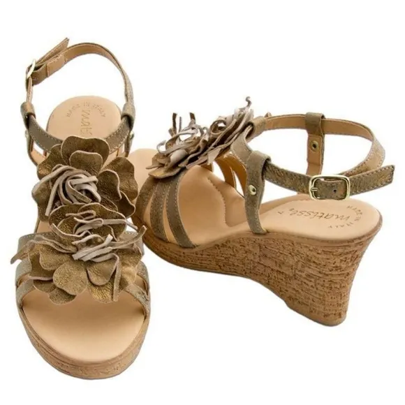 Matisse Jazz Gold Ankle Strap Wedges