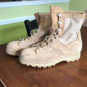 MCRAE GORE-TEX combat boots in great condition!