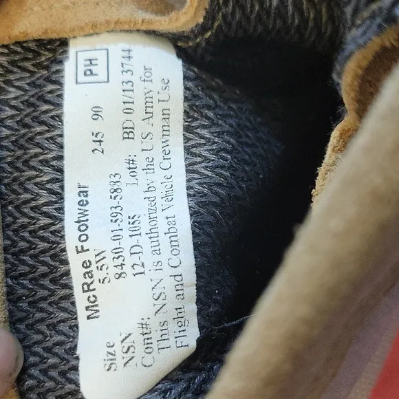 McRAE Gortex  Flight Combat Crewman Boots 5.5W NSN 8430-01-593-5883 Nwot