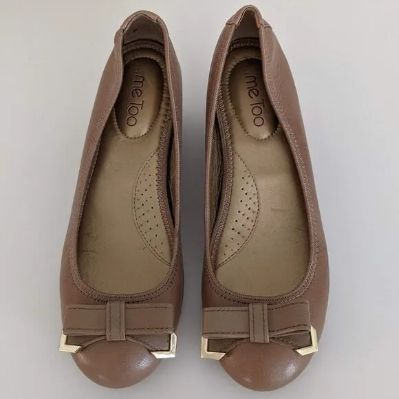 Me Too Racer Tan Leather Round Toe Wedge Flats 10