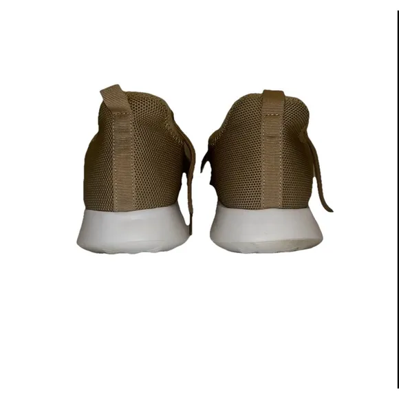 Men’s Alpine Swiss Sneakers Size 10M 12W Tan and White