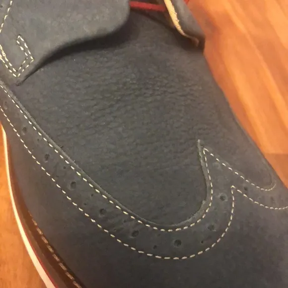 Mens J&amp;M Blue soft leather wingtips