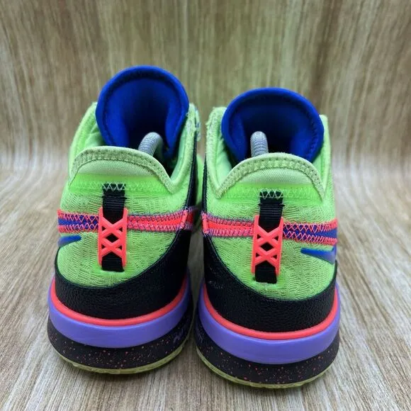 Men's Size‎ 9 - Nike Zoom LeBron NXXT Gen Glitch Shoes Sneakers DR8784-300