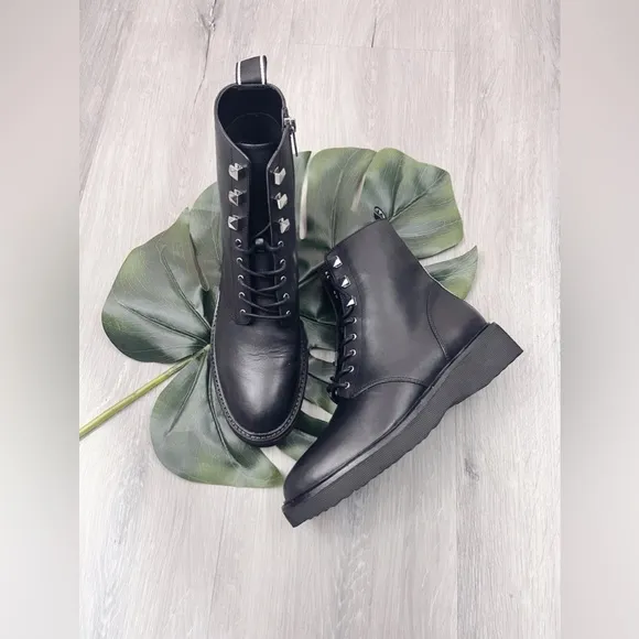 Michael Kors Haskell combat boots✨brand new